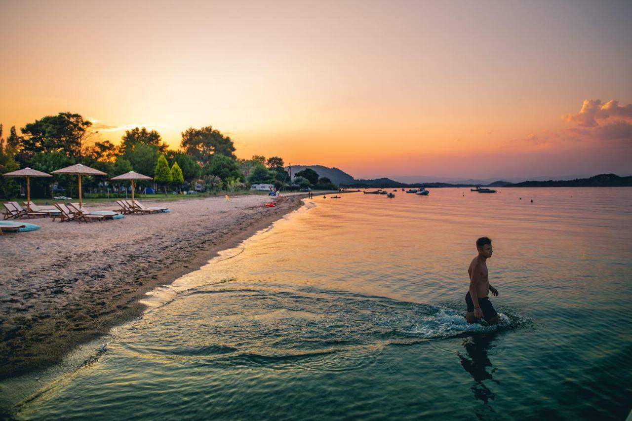 Kokkinos Aparthotel Vourvourou Luaran gambar